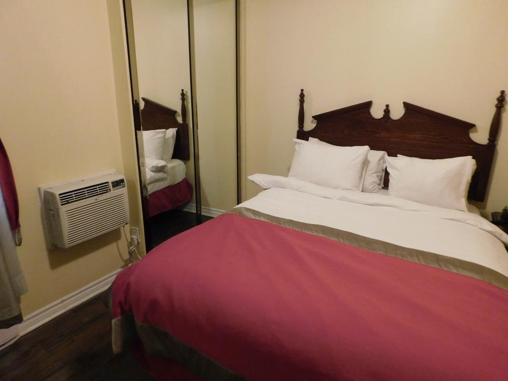 Hotel A2K Montréal Exteriör bild